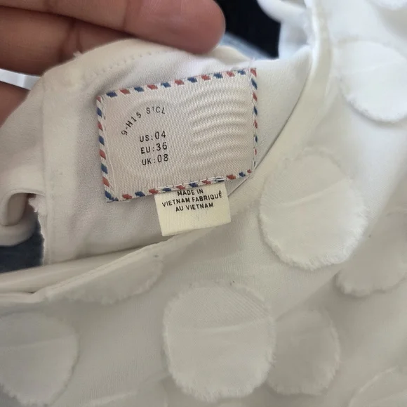 Anthropologie Dottie White Polka-dot Mid Sleeve Top Size 4 - Picture 5 of 7